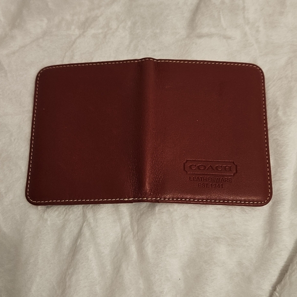 COACH 100% LEATHER PHOTO ALBUM BOOK FOR THOSE TREASURED FAMILY & FRIEND PHOTO's - Picture 5 of 6